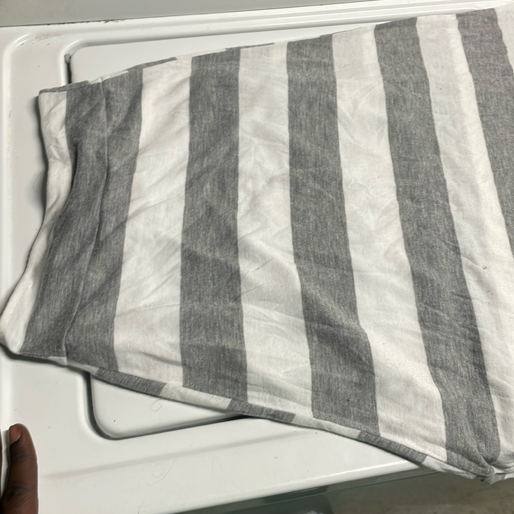 Cleaning house !…No holes no nothing, great condition
